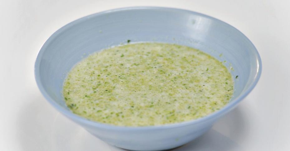 Гороховый крем-суп из зеленого горошка с картошкой