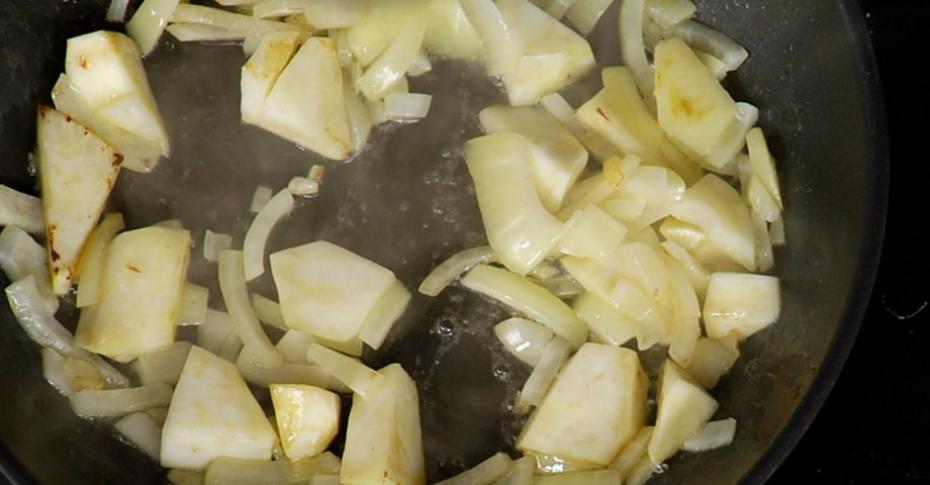 Крем суп из брокколи с морскими гребешками