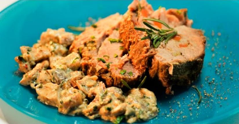 Запеченная свинина - как приготовить мясо на праздничный стол - простой рецепт