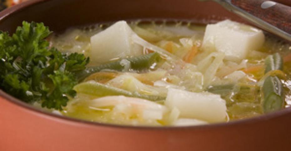 Рецепт Молочный суп с морковью. Калорийность, химический состав и пищевая ценность.