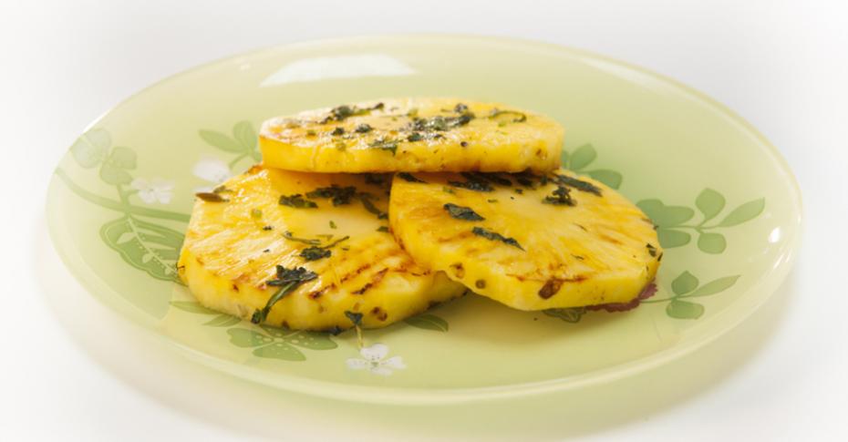 13 блюд из ананаса, которые добавят оригинальности в привычное меню