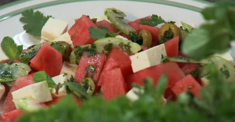 Салат из дыни и арбуза с фруктами — рецепты | Дзен