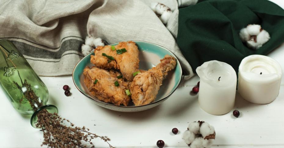 Домашний картофель фри с куриными ножками на шпажках в духовке рецепт пошаговый с фото - manikyrsha.ru