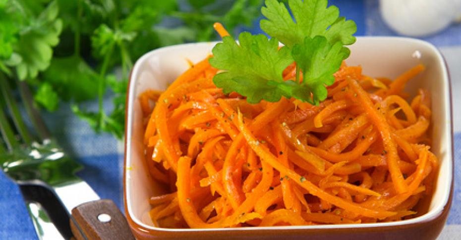 Салат морковь по корейски с луком, чесноком и уксусом