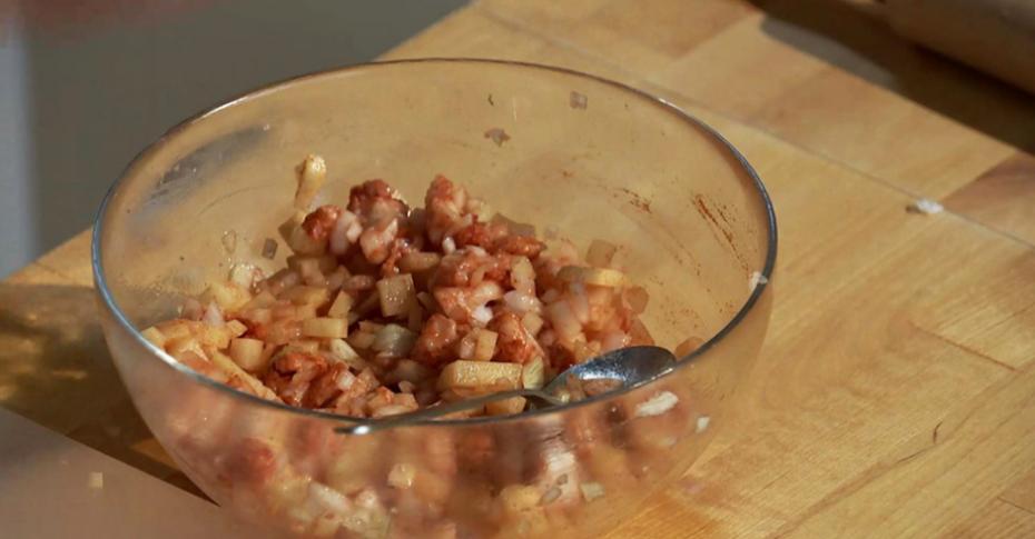 Манты с мясом и картофелем — рецепт с фото и видео