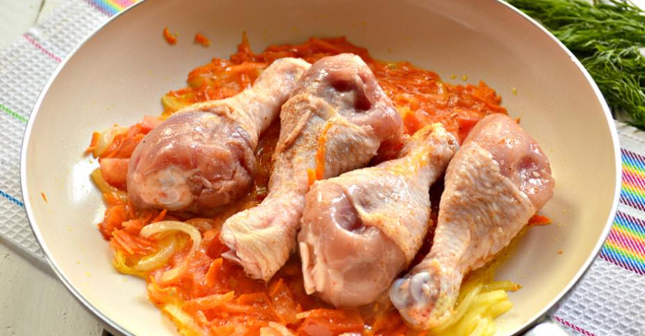 Как вкусно приготовить куриные голени на сковороде: рецепт с фото пошагово