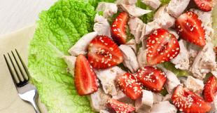 Салат с клубникой и зелеными яблоками, пошаговый рецепт с фото в 2019 году Салат с клубникой и зелеными яблоками, пошаговый рецепт с фото в 2019 году