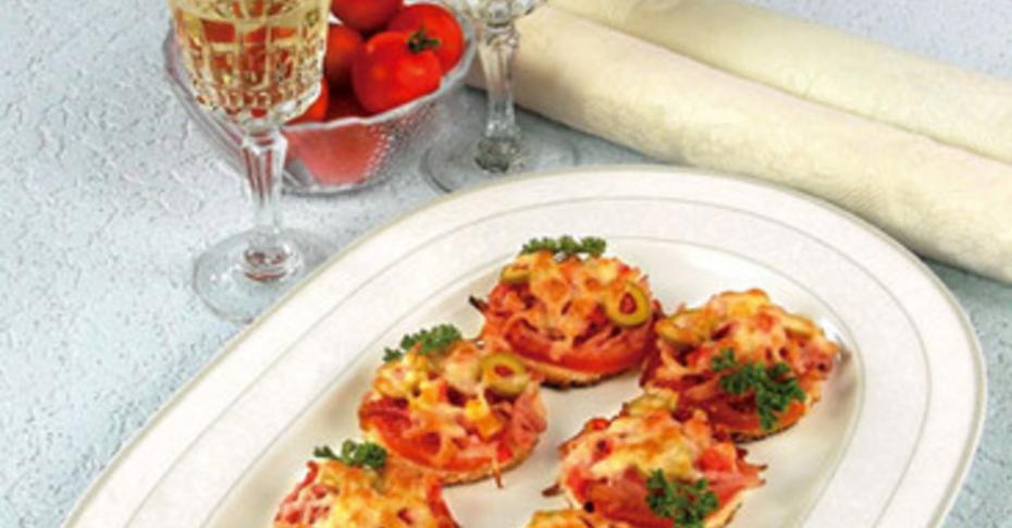 Ленивые мини-пиццы с сыром и колбасой — рецепт с фото пошагово