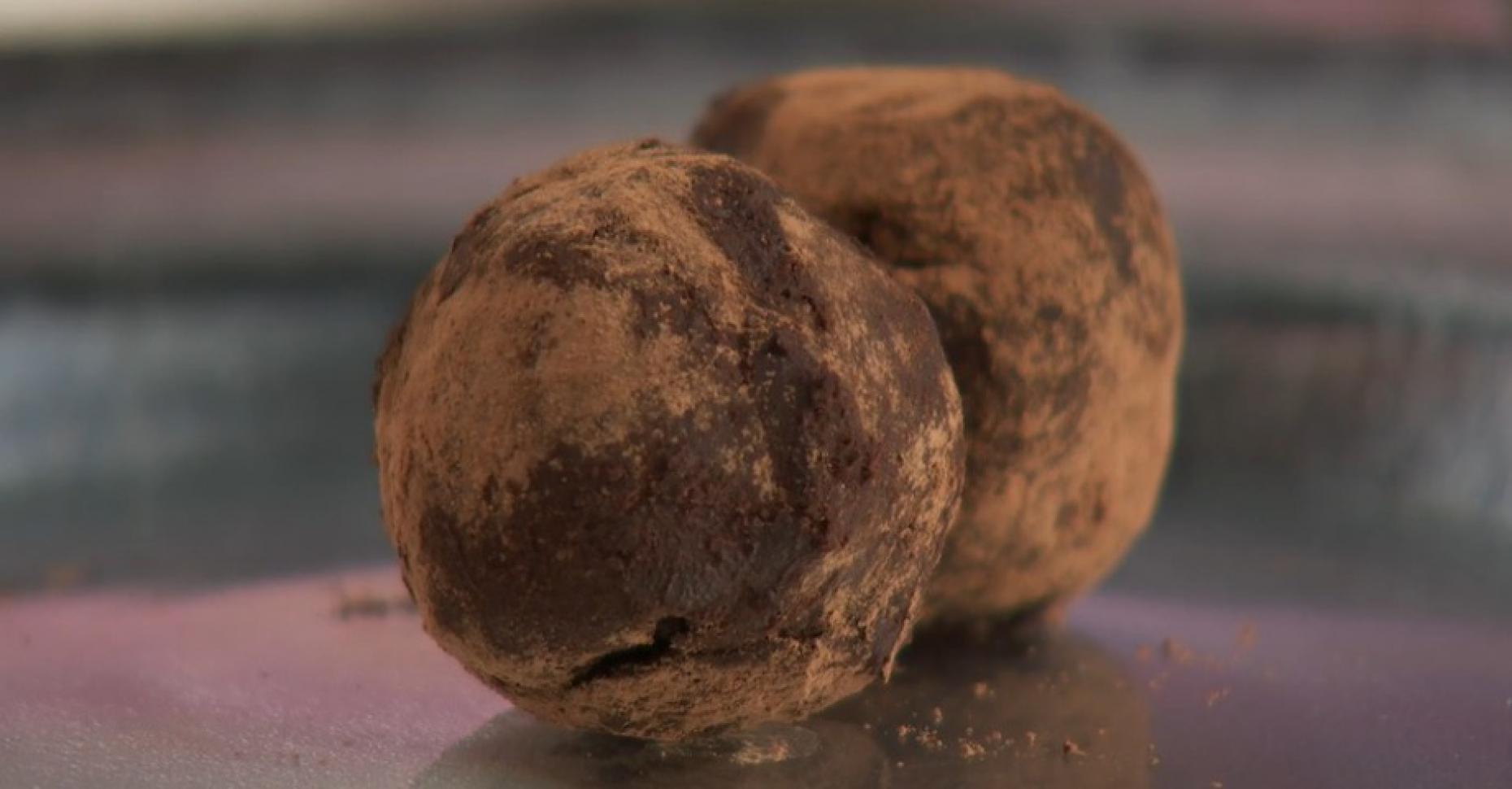 Трюфели из черного шоколада с ликером