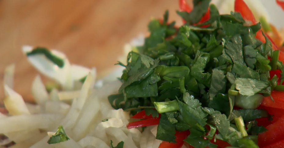 Рецепт отварной говядины для салатов