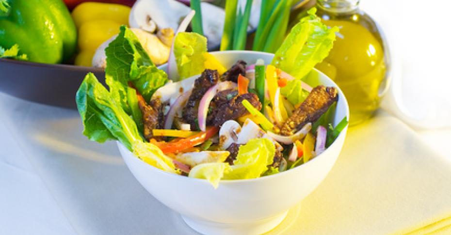 Тайский салат с говядиной – Классический рецепт с фото
