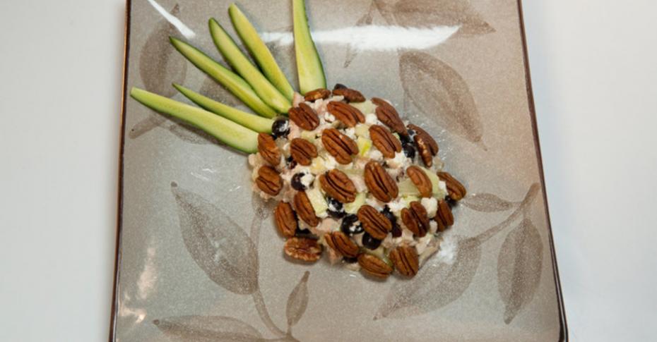 Салаты с курицей и ананасами: 50 пошаговых рецептов с фото для приготовления в домашних условиях