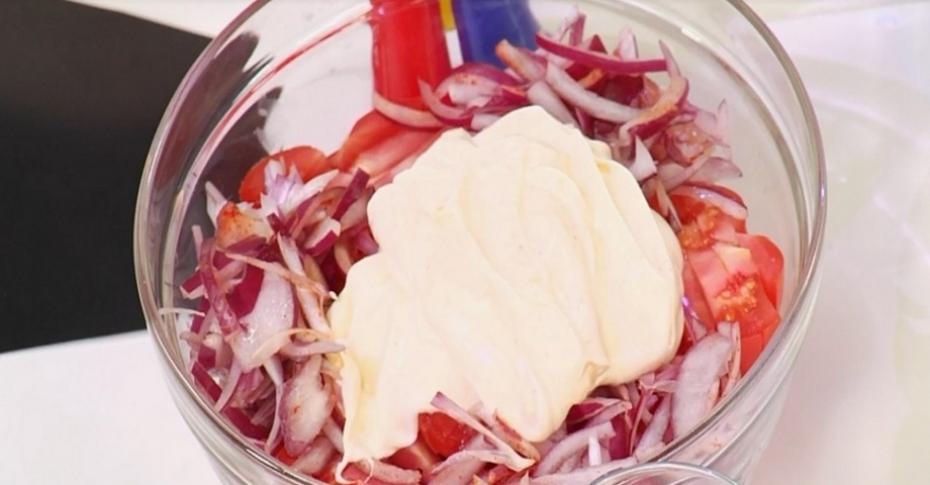 Салат из помидоров и лука на зиму — рецепт с фото пошагово пошагово + отзывы