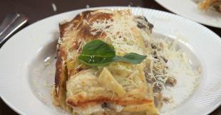 Блюда с Моцареллой — 23 рецепта с фото. Что приготовить с сыром Моцарелла?