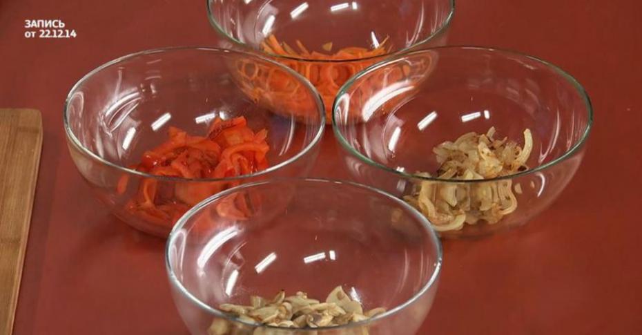 Салат «Лисья шубка» с селедкой и грибами – пошаговый рецепт приготовления с фото